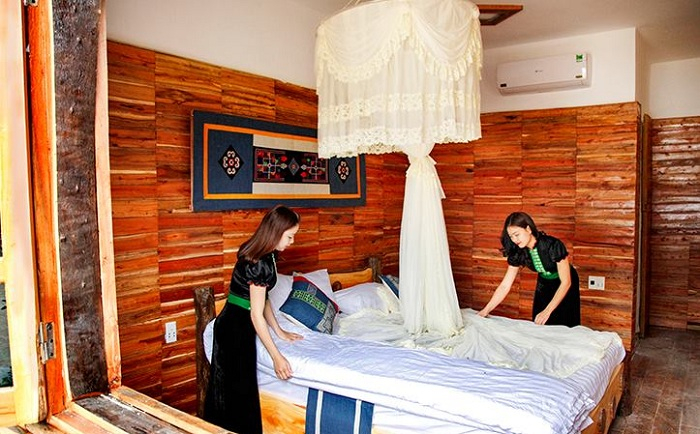 Hiện tại các khách sạn, nhà nghỉ đang tăng cường cơ sở vật chất, nâng cao chất lượng phục vụ, sẵn sàng đón khách dịp Lễ hội Hoa Ban năm 2019.(Ảnh KT)